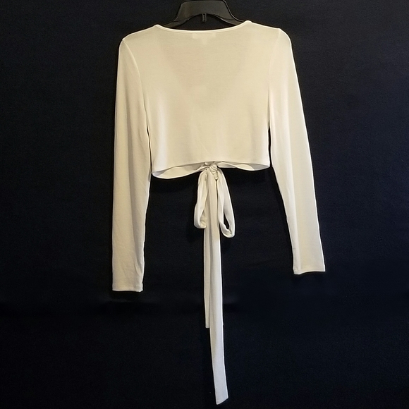 Love Tree Long Sleeve Front Tie Top - Picture 4 of 7